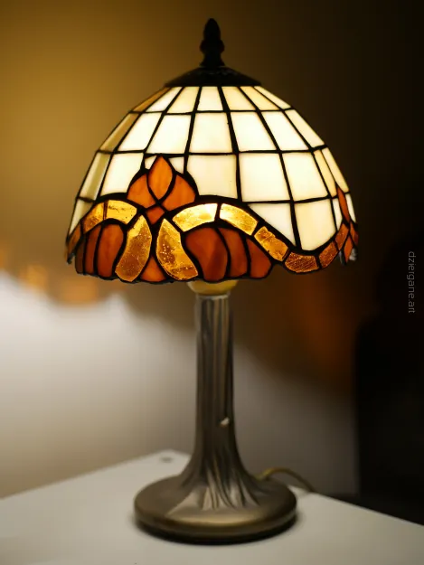 Lampa witrażowa mała
